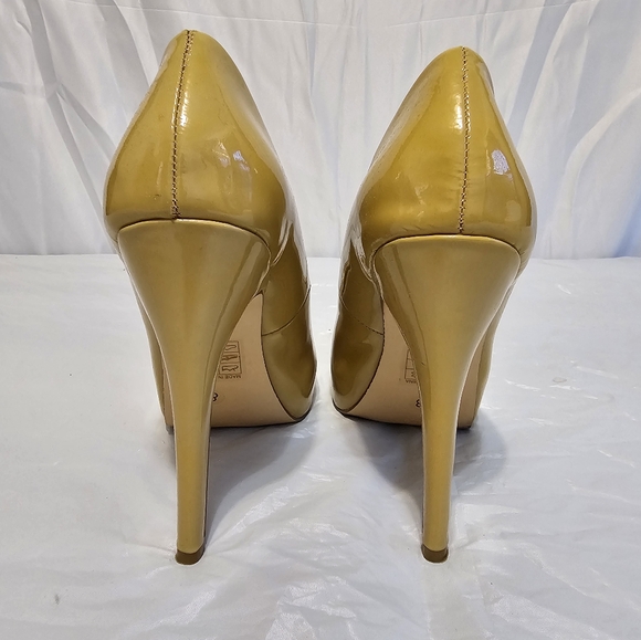 Dolce Vita 5", Tan Heels Sz 8 - Picture 3 of 5